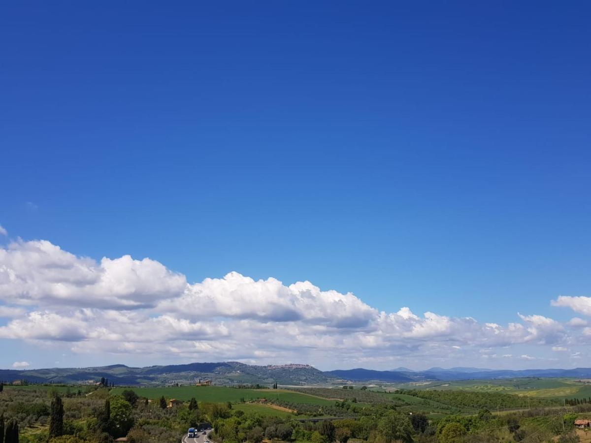 Апартаменты Casa Per L'Osticcio Vista Sulla Val D'Orcia Монтальчино Экстерьер фото